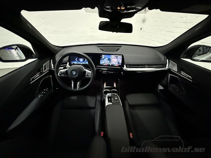 Bild 4 av BMW iX1 xDrive30 xDrive30, 306hk M Sport