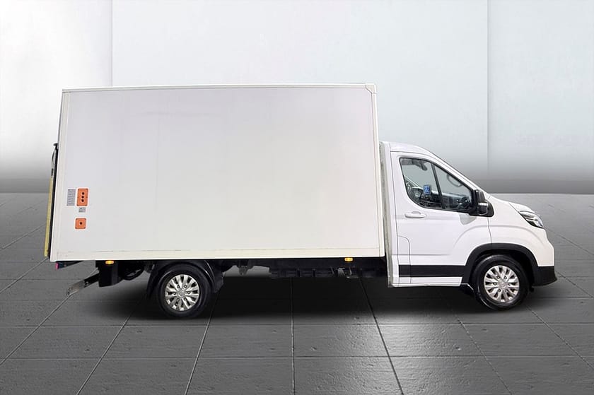 Bild 4 av Maxus e-Deliver 9 Chassi Cab 3sits BG-Lyft Kamera Volymskåp MOMS