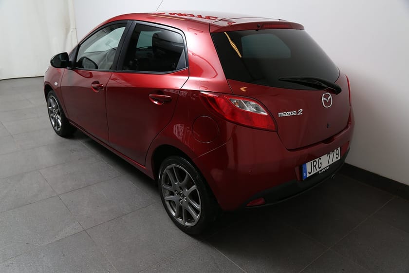 Bild 5 av Mazda 2 1,3 84hk Spirit 5-dörrar P-sensor Motorv Nybesikt