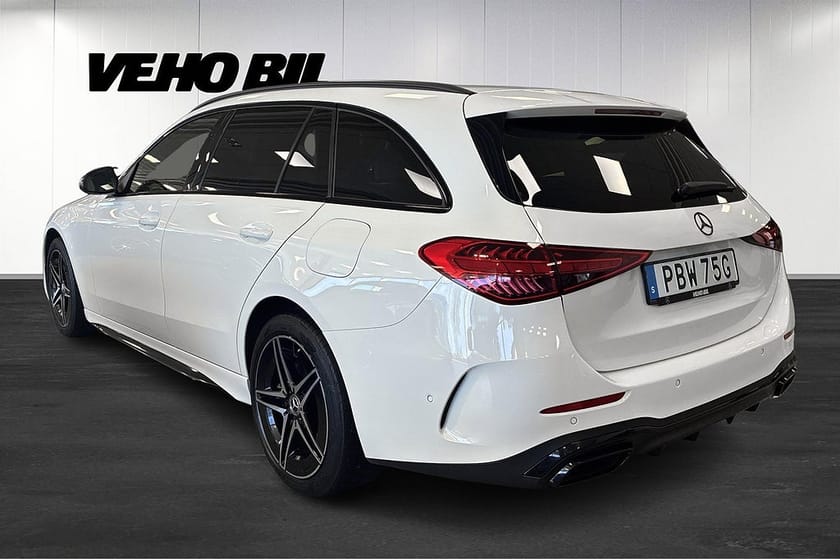 Bild 4 av Mercedes-Benz C 300 T e C300 AMG Line, Drag, Nightpack, Panelbelysning