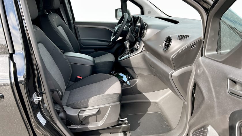 Bild 3 av Mercedes-Benz Citan 112 CDI SKÅP L2 LASTVIKT 772KG