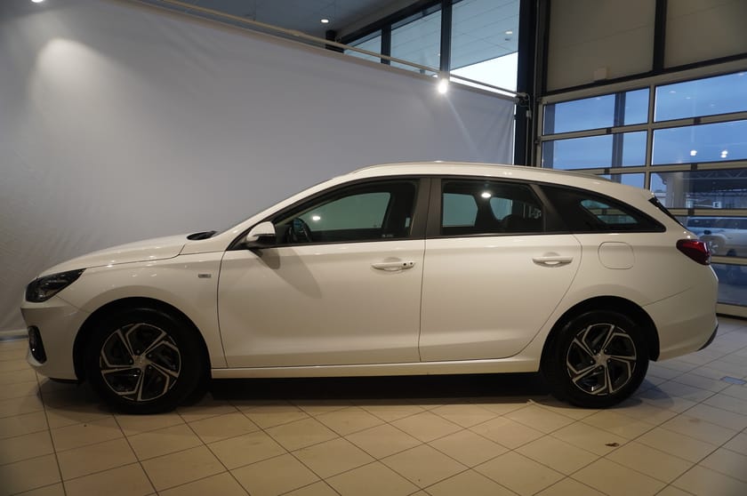 Bild 3 av Hyundai i30 Kombi 1.0 T-GDi DCT MHEV Essential
