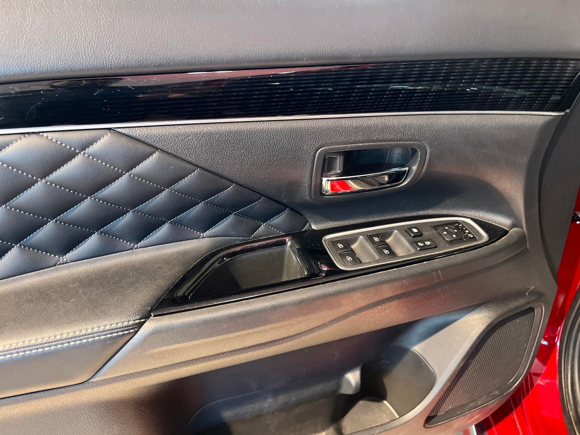 Mitsubishi Outlander 2020 - miniatyr 13