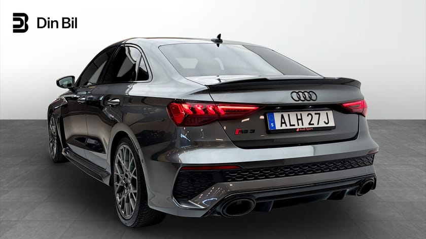Bild 3 av Audi RS 3 performance edition Sedan 407HK 1 OF 300