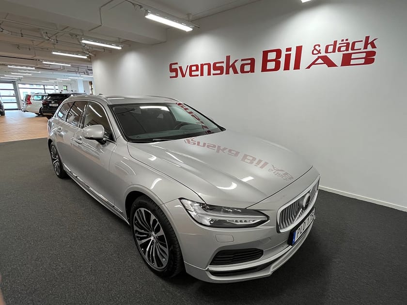 Bild 3 av Volvo V90 LADDHYBRID T6 AWD AUT CoreEdition Drag 2,99% ränta