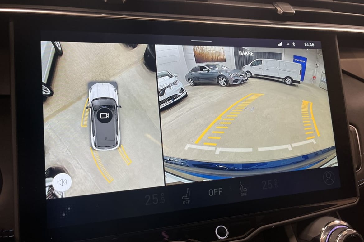 Lynk & Co 01 2023 - miniatyr 20