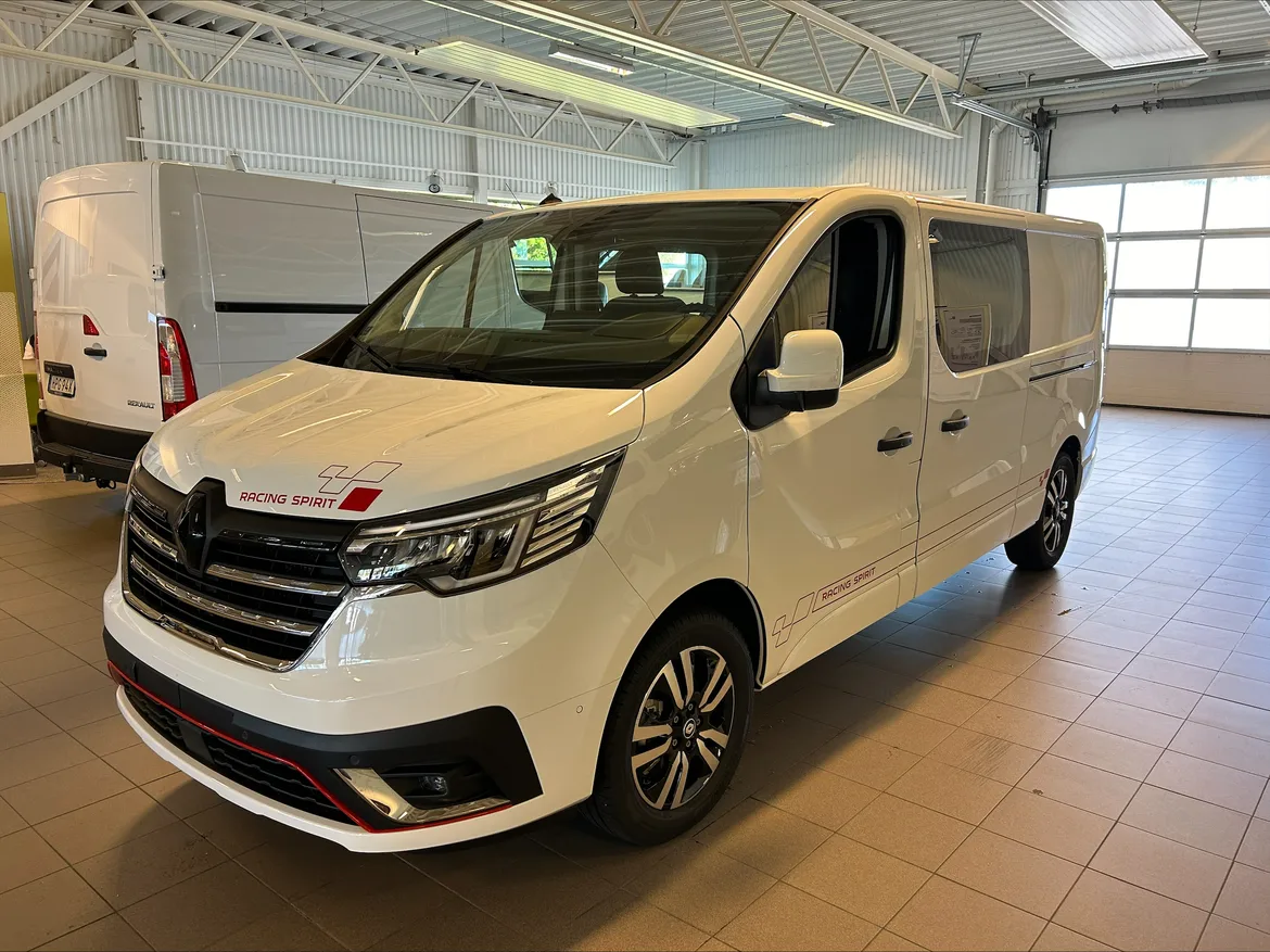 Renault Trafic Skåpbil