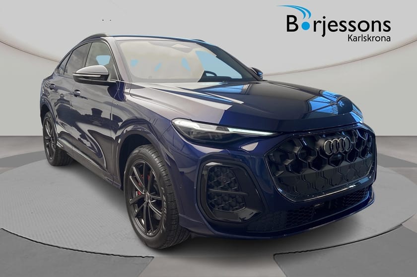 Bild 1 av Audi Q5 Sportback e-hybrid quattro 270 KW S TRONIC
