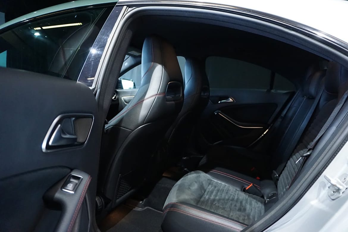 Mercedes-Benz CLA 2014 - miniatyr 8