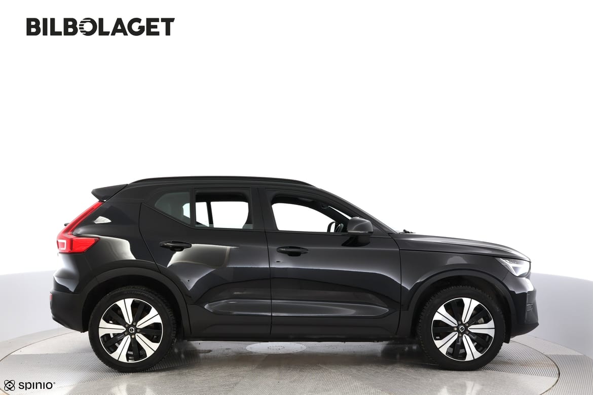 Volvo XC40 2023 - miniatyr 2