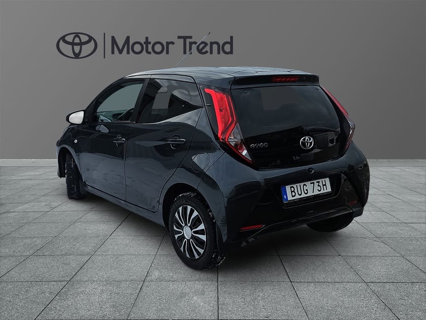 Bild 3 av Toyota Aygo 1,0 5-D X-PLAY