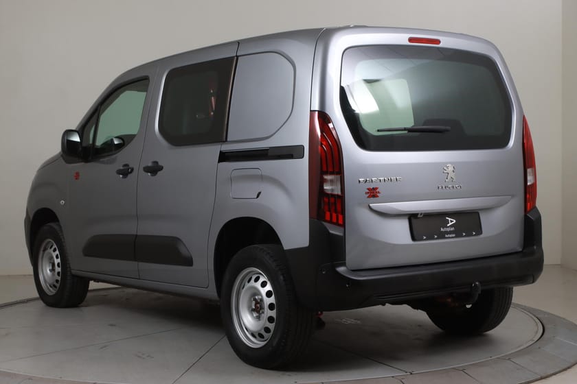 Bilde 3 av Peugeot Partner L1 Mester 1,5 HDi 130hk 4x4 man Varmer Krok Kamera