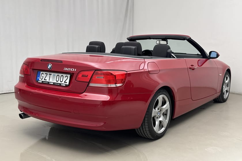 Bild 3 av BMW 320i Convertible 320 Cabriolet, E93 (170hk) Comfort