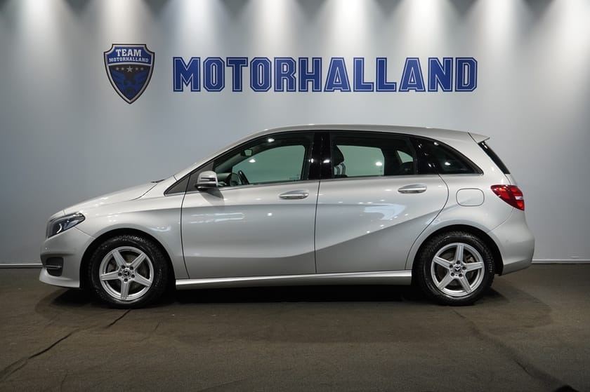 Bild 1 av Mercedes-Benz B 200 d 4MATIC DRAG KAMERA