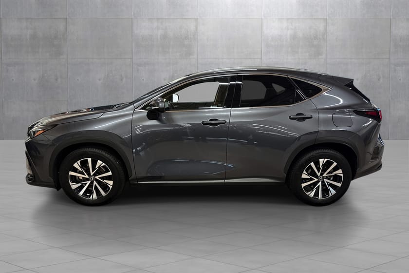 Bilde 2 av Lexus NX 450h+ 2.5 Bensin PHV Automat (E-CVT) 4WD Executive Tech