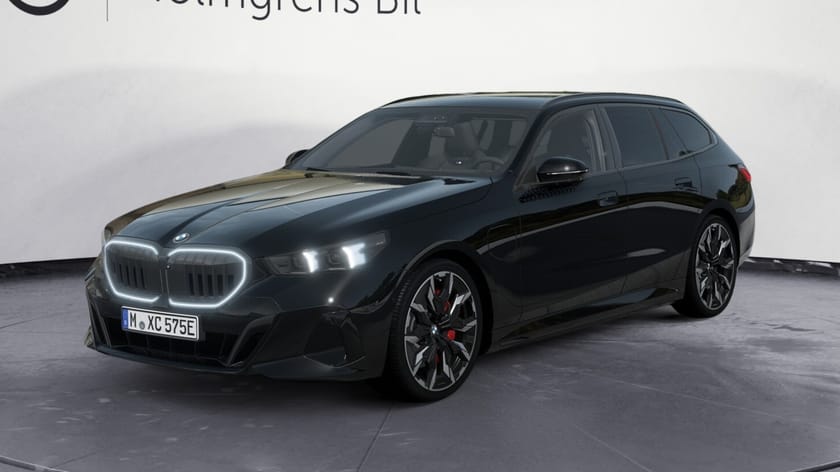 Bild 1 av BMW 550e xDrive Touring M Sport Pro Business Ed Drag DA Pro B W