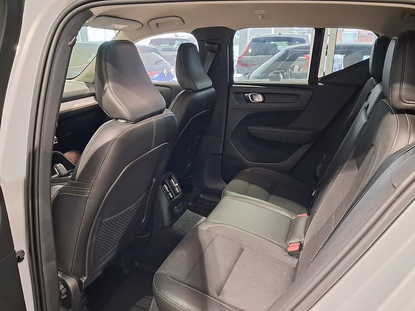 Bild 5 av Volvo XC40 T5 RECHARGE PLUG IN HYBRID 262HK Momentum Aut