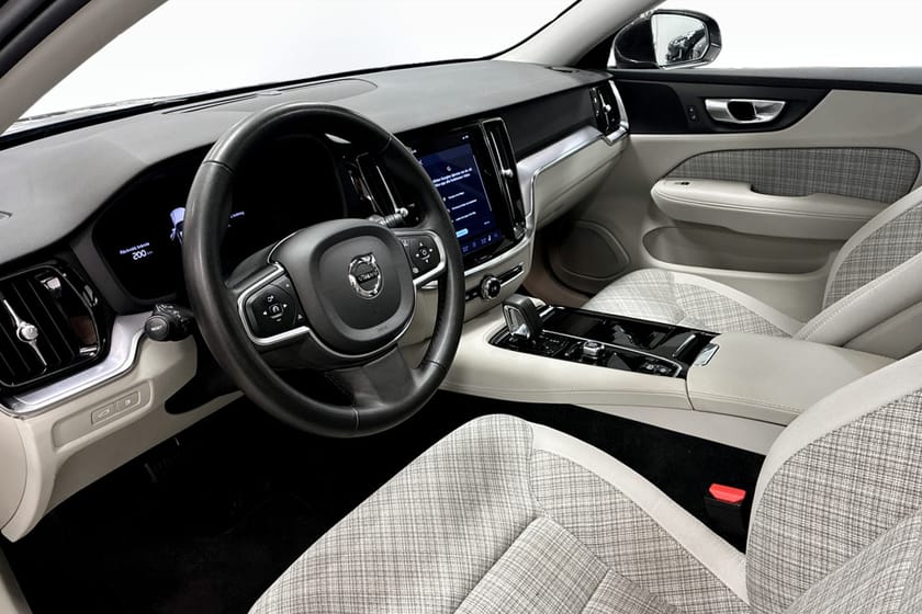 Bild 5 av Volvo V60 Recharge T6 Core Edition