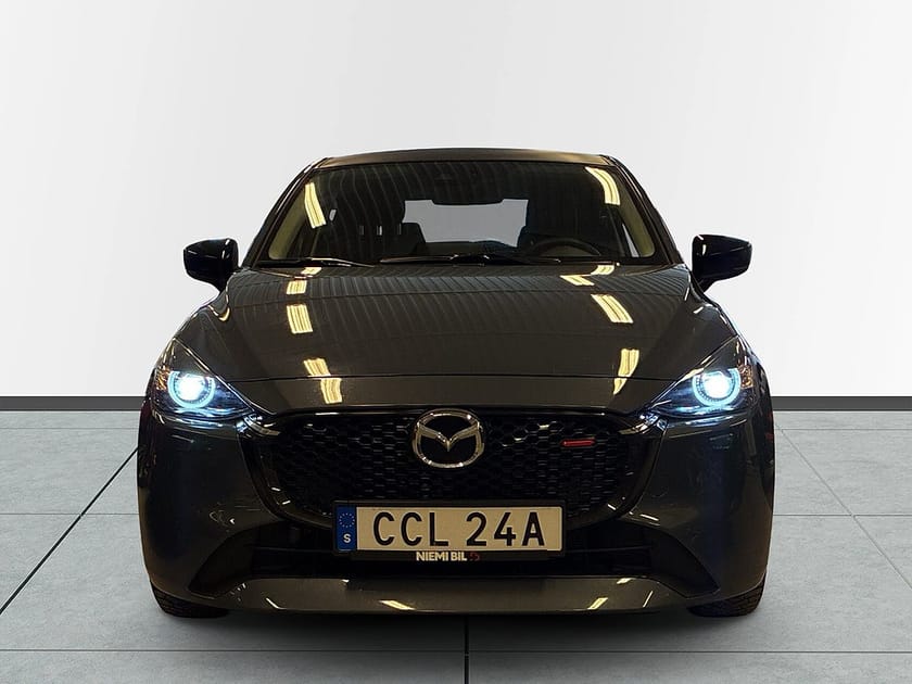 Bild 2 av Mazda 2 1.5 SKYACTIV Sov-däck/Kamera/Mok-värm/Navi/P-sens