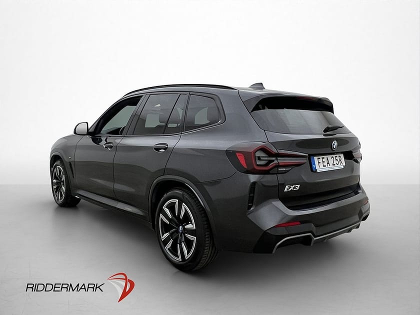 Bild 5 av BMW iX3 286hk M Sport Kamera Pano Ambient CarPlay