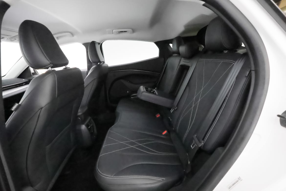 Ford Mustang Mach-E 2022 - miniatyr 31