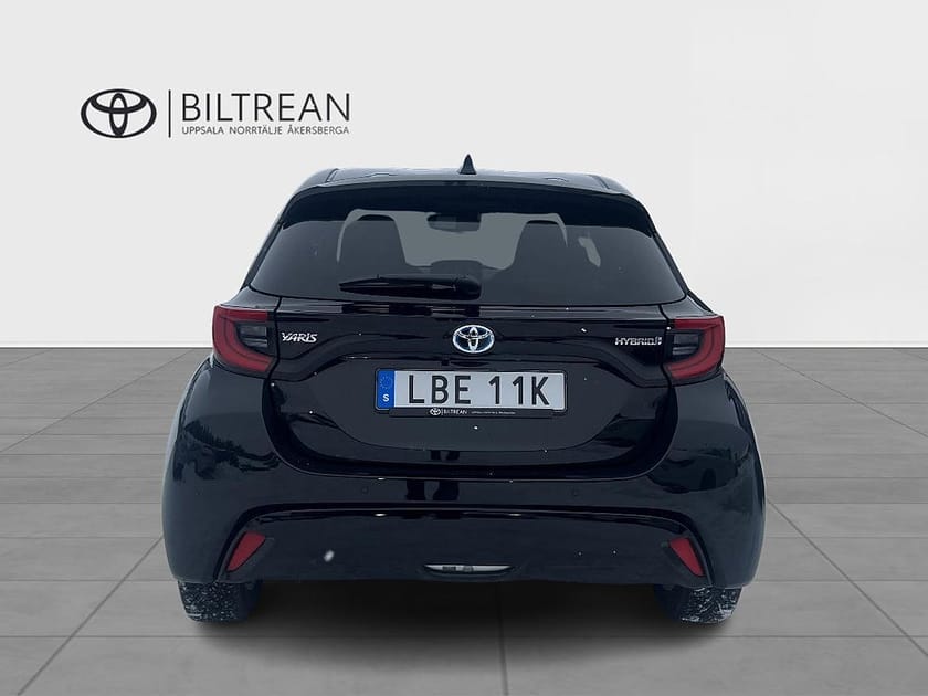 Bild 5 av Toyota Yaris Hybrid 1,5 Style Säkerhetspaket Vhjul ingår