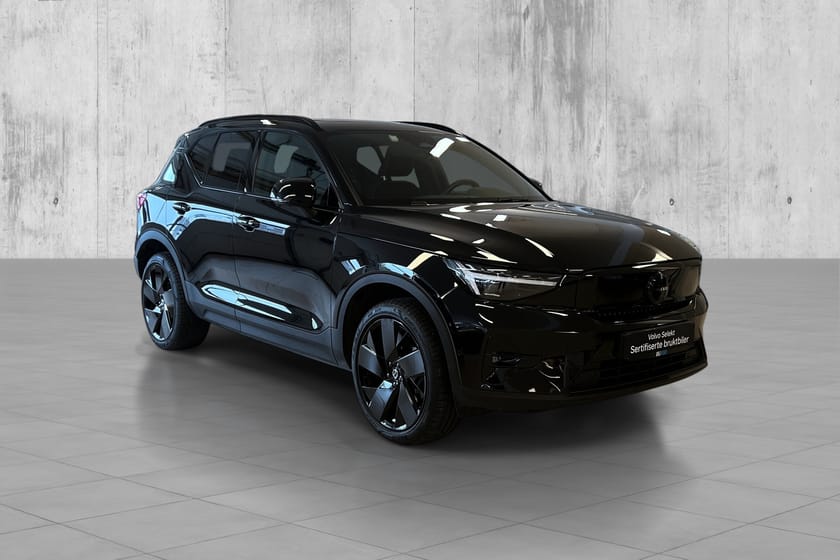 Bilde 1 av Volvo EX40 Twin Motor Black Edition Hengerfeste, pixel, tonde ruter++