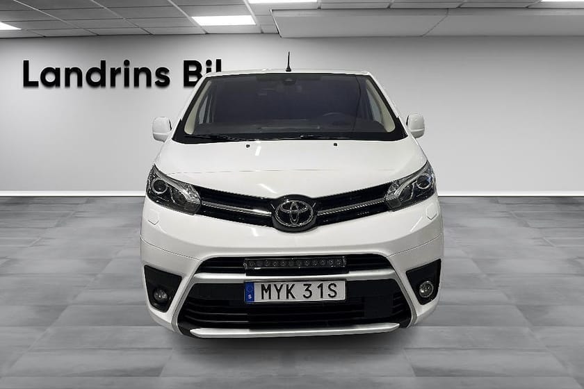 Bild 2 av Toyota Proace Skåp 2.0 D-4D 122HK Automat
