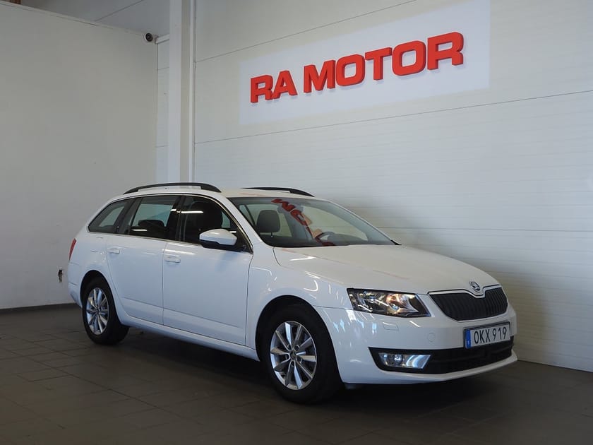 Bild 3 av Škoda Octavia Kombi Skoda 1.0 TSI Ambition 115hk | Drag | P-Sen |