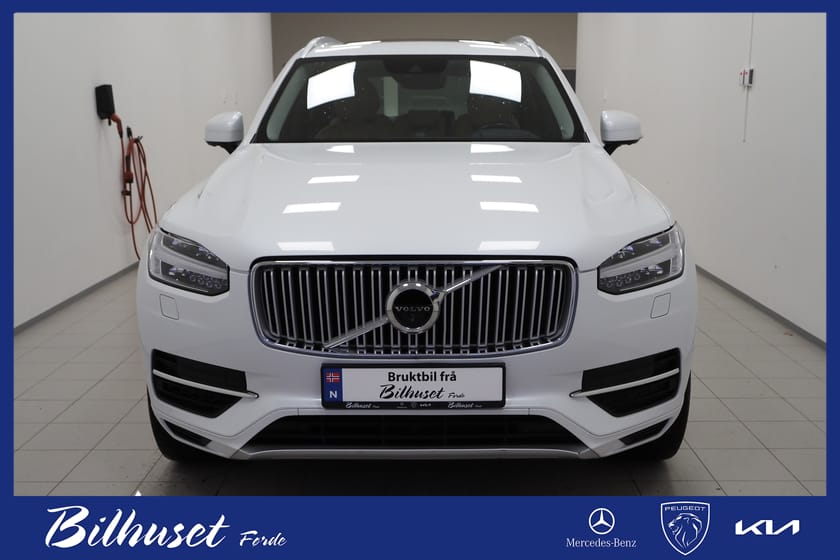 Bilde 5 av Volvo XC90 T8 Hybrid / B&W / HUD / PANO / SKINN