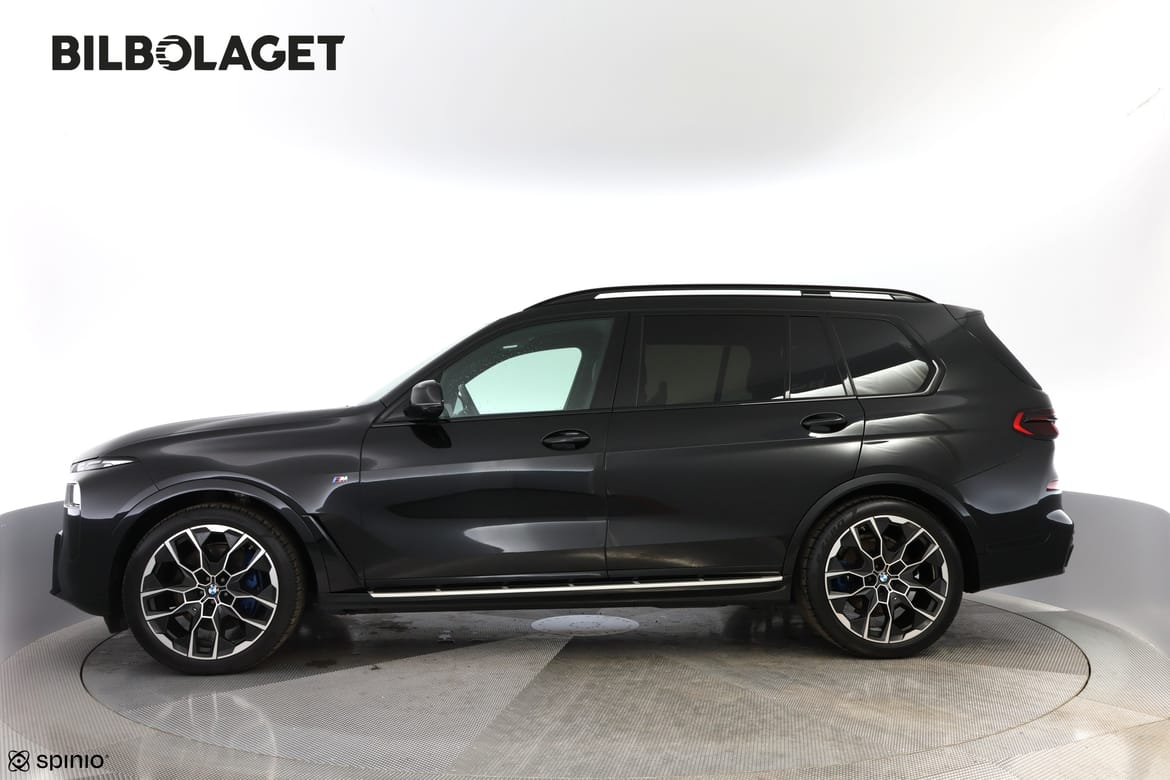 BMW X7 2023 - miniatyr 2