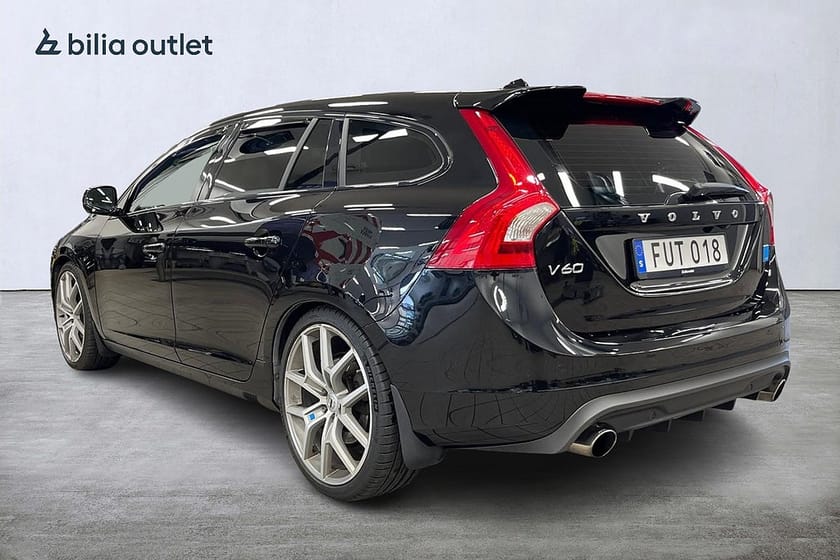 Bild 4 av Volvo V60 Polestar T6 AWD R-Design 351hk / H/K Backkamera Navi