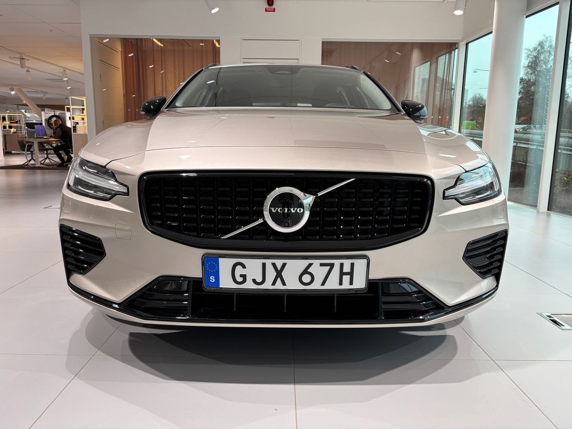 Bild 3 av 6 på bilen