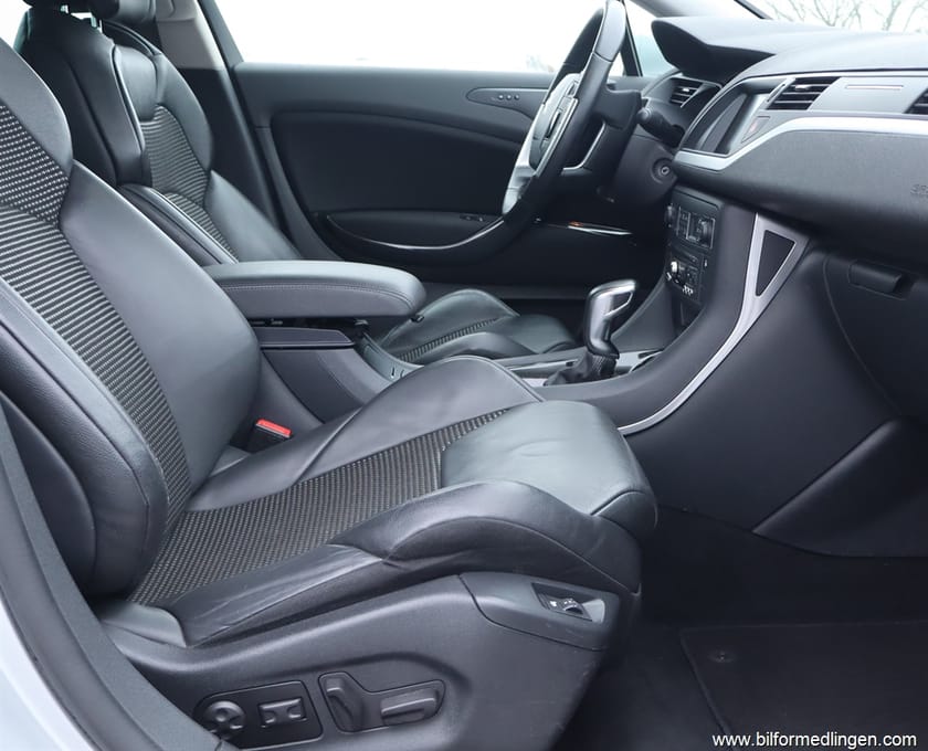 Bild 5 av Citroën C5 Tourer 2.2 HDi 200hk Navi Massage Värmare