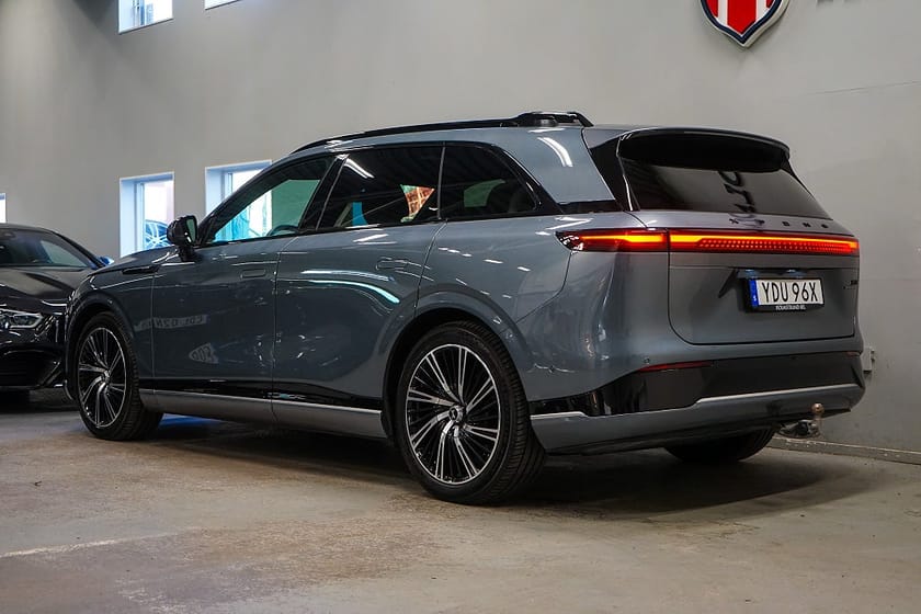 Bild 4 av XPENG G9 Performance AWD Premium Komfort Pano Drag Luftfjä Soft-