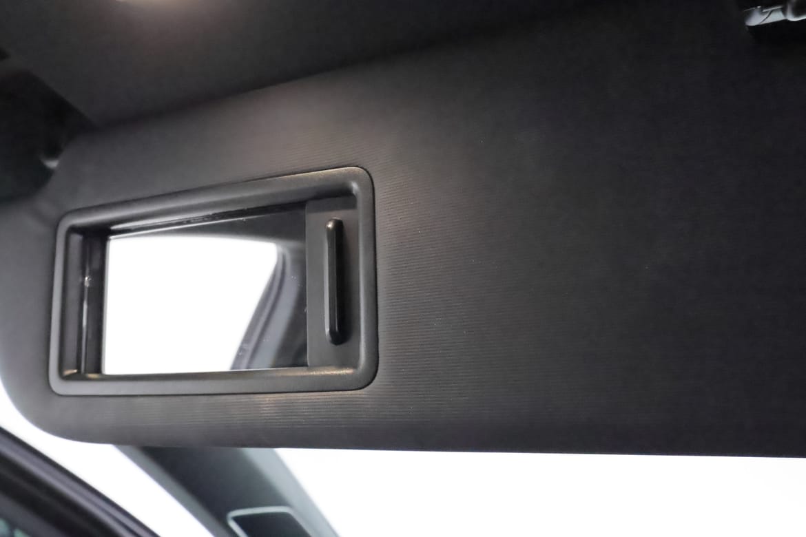 Volkswagen Touareg 2020 - miniatyr 17