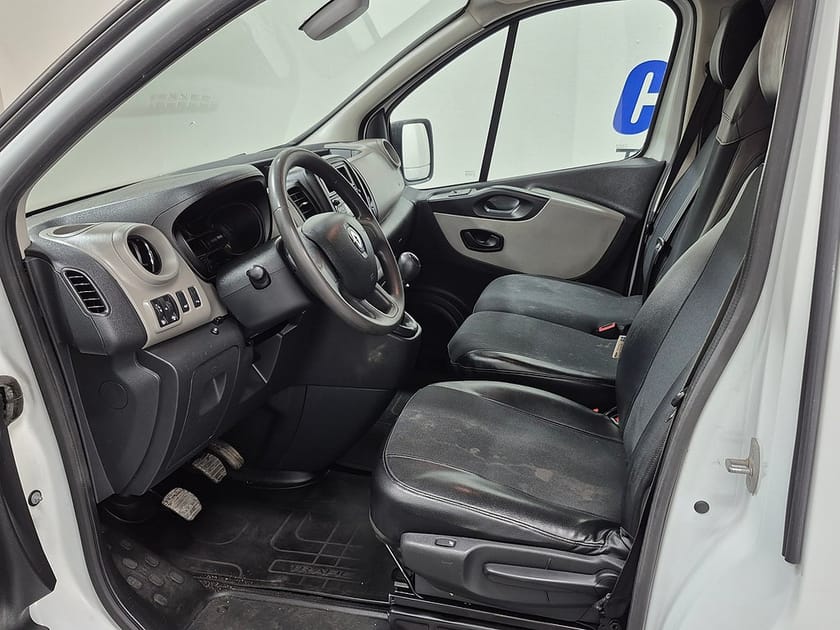 Bild 2 av Renault Trafic Skåpbil LÅNGT SKÅP dCi 125HK