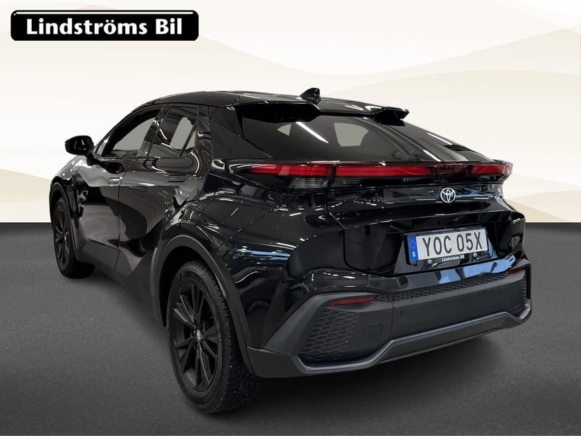 Bild 4 av Toyota C-HR PHEV Style Teknikpaket 2.0 223hk V-Hjul Moms