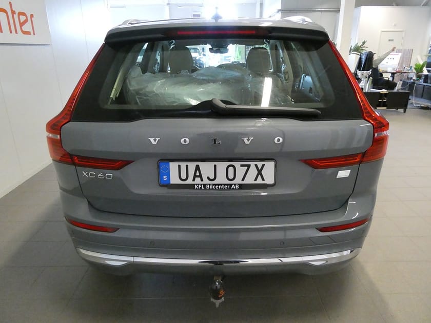 Bild 4 av Volvo XC60 Recharge 18,8kWh T8 AWD Inscription Skinn-Värm-Drag-SoV