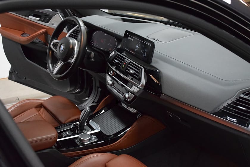 Bild 5 av BMW X4 M40i Innovation Panorama Dragkrok 360 hk