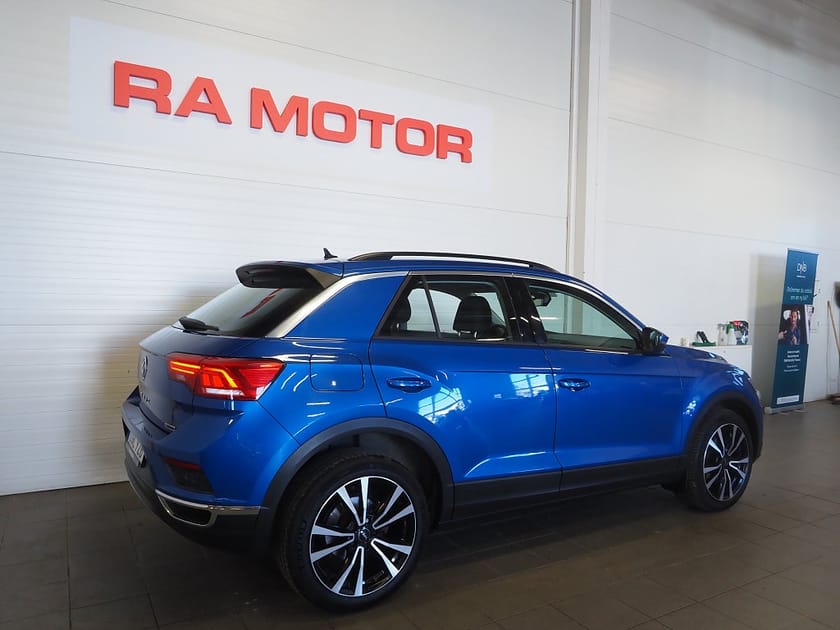 Bild 5 av Volkswagen T-Roc 2.0 TDI 4Motion 150hk Kamera Motorvärmare Lane Assist