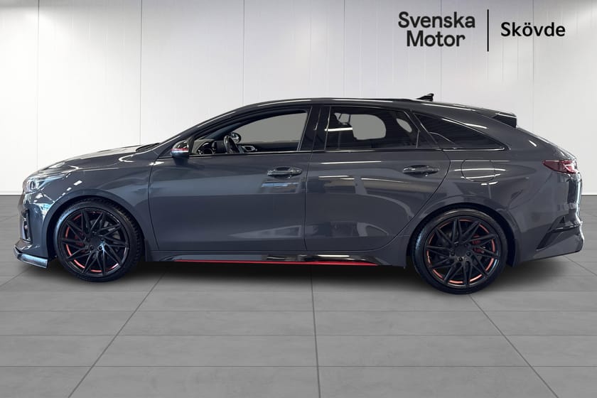Bild 2 av Kia ProCeed GT 204HK JBL Navigation Backkamera Panorama Se Bilder