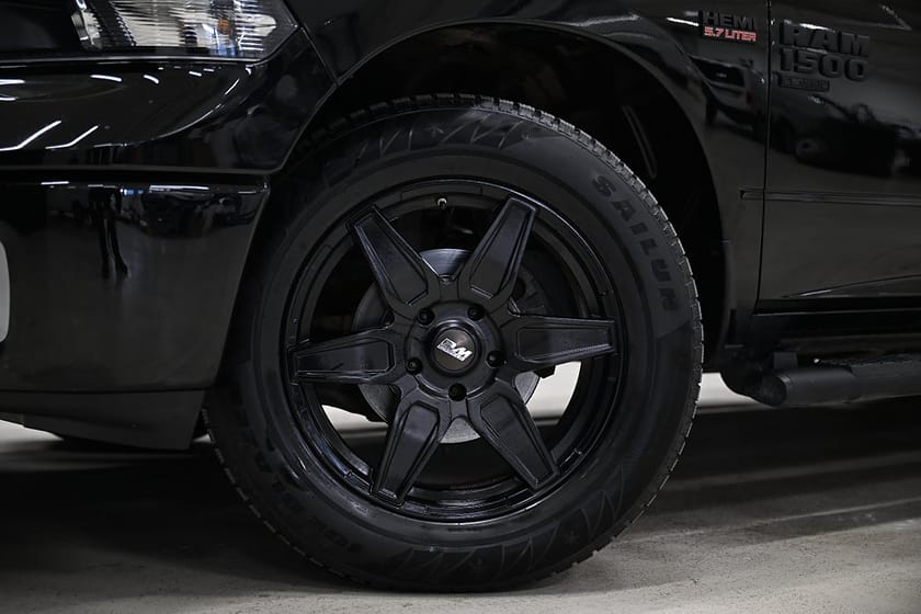 Bild 3 av RAM 1500 Crew Cab 5.7 V8 HEMI 4x4 395HK Automat|Classic|Drag|Leasebar