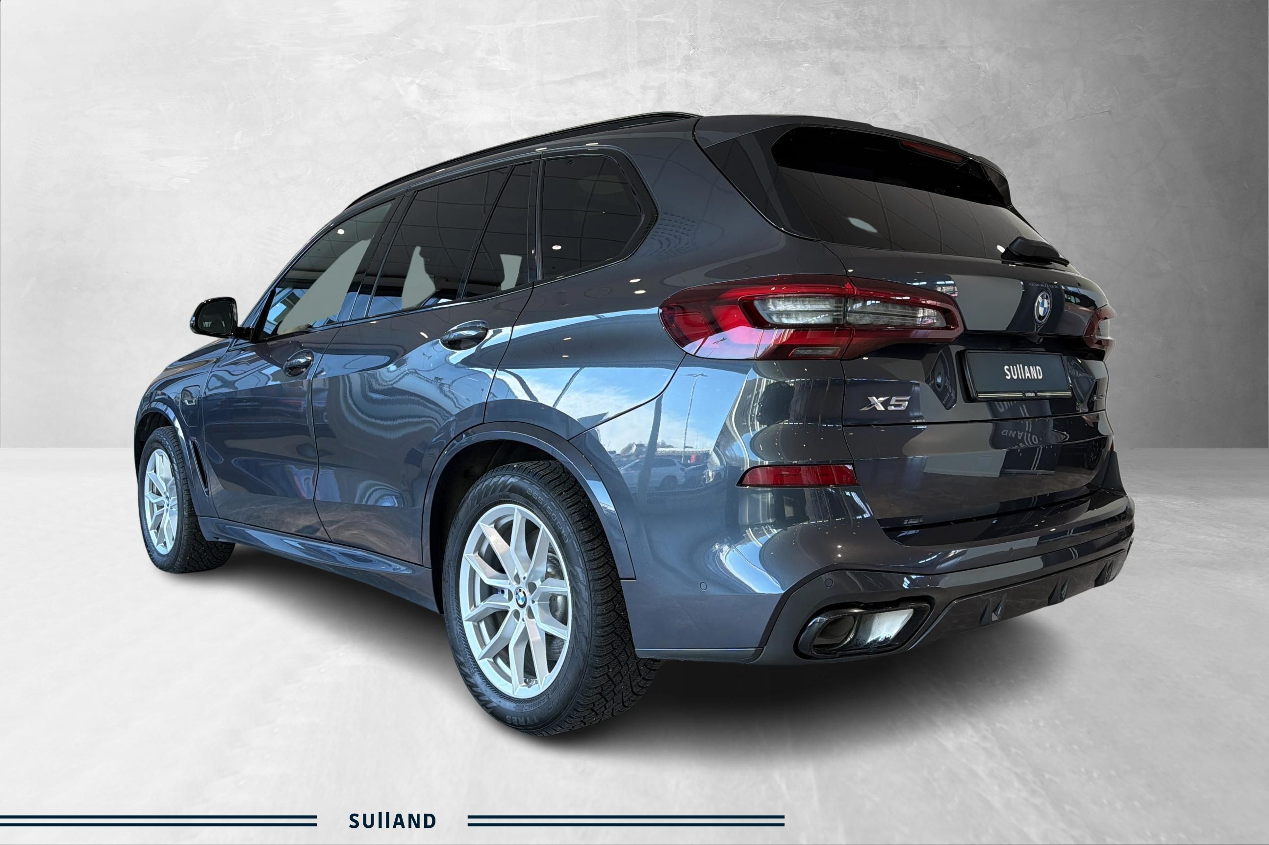 Thumnail bilde 2 av BMW X5 xDrive45e iPerformance