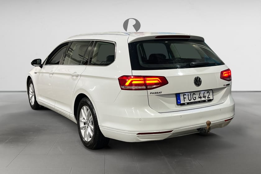 Bild 5 av Volkswagen Passat Sportscombi SC 1.4 TSI 150 HK 4M BASE DRAG BACKKAMERA 0.51L/MIL 16"