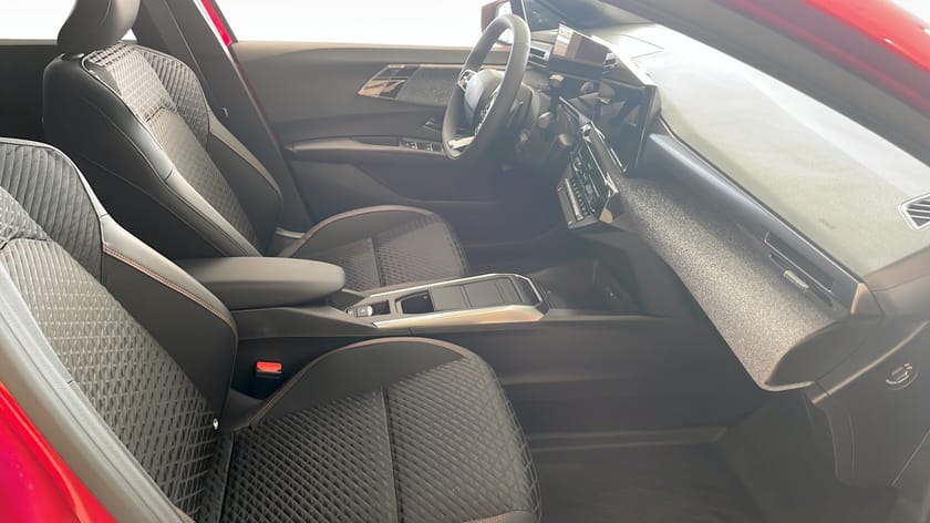 Bild 3 av Renault Clio TECHNO TCE 115 EDC *Demo*