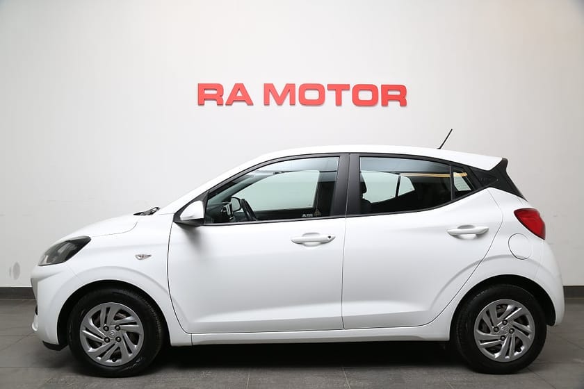 Bild 3 av Hyundai i10 1,0 blue 67hk AMT Essential Automat CarPlay