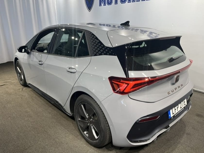 Bild 2 av CUPRA Born 58 kWh 204 Hk 360 Kamera