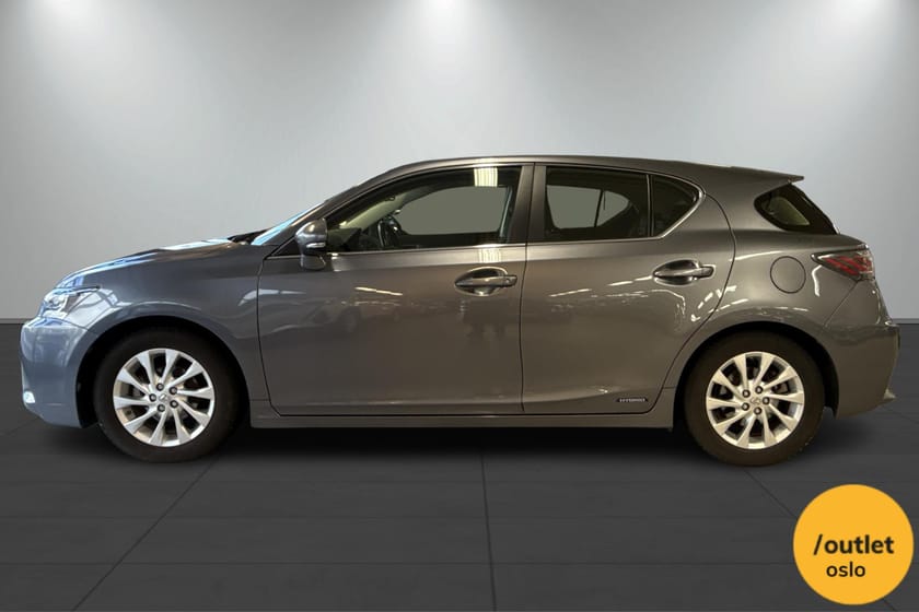 Bilde 3 av Lexus CT 200h 1,8 Bensin HYBRID 136 hk /Ryggekamera / Cruisekontroll