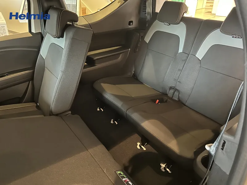 Bild 15 av 17 – Dacia Jogger 7-sätes TCe 110 extreme 7 platser